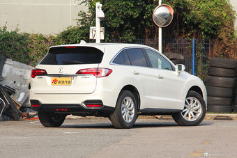 2016款讴歌RDX 3.0L自动两驱精锐版