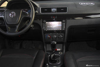 2015款风光360 1.5L手动豪华型7座国V