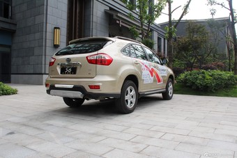 2014款比亚迪S6 1.5TI手动旗舰型