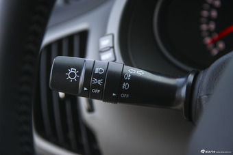 2015款智跑 2.0L自动两驱GLS