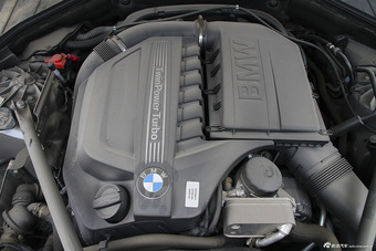 2013款宝马7系740Li xDrive