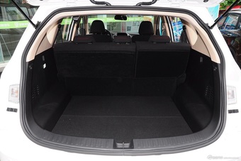 2015款 宝骏560 1.8L手动舒适型