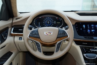 2016款凯迪拉克CT6 3.0T自动40T铂金版