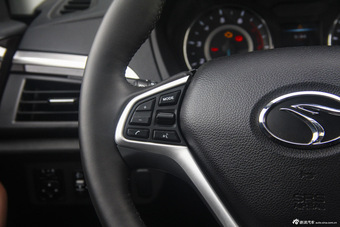 2015款V5菱致plus 1.5L手动智尊型