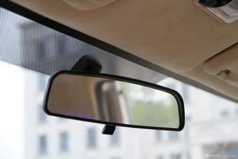 2014款蒙派克S 2.8T新干线豪华型ISF2.8