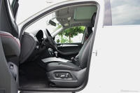 2016款奥迪Q5 2.0T自动40TFSI 特别版