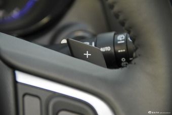 2015款傲虎 2.0DIT 尊贵版