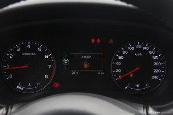 2014款起亚K4 1.8L自动DLX