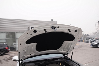 2015款奔驰C 260L轿车