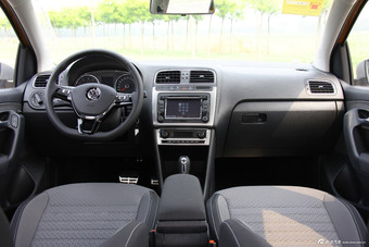 2014款Cross Polo 1.6L自动图片