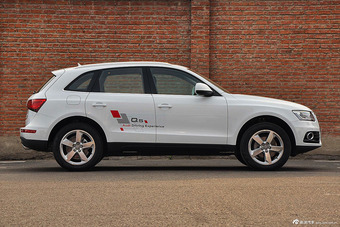 2015款奥迪Q5 40TFSI技术型