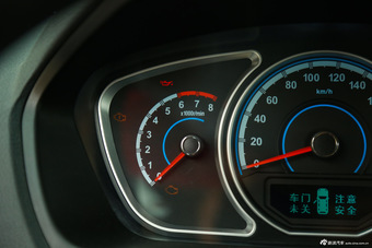 2015款海马S7改款2.0L手动纵驰型