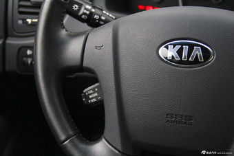 2013款狮跑 2.0L自动两驱DLX