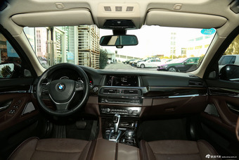 2014款宝马5系535Li 3.0T自动行政型豪华设计套装图片
