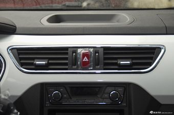 2015款瑞风S2 1.5L手动豪华型