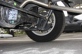 2016款北汽幻速S2 1.5L手动豪华型国V