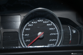 2014款MG6 1.8T掀背自动性能版