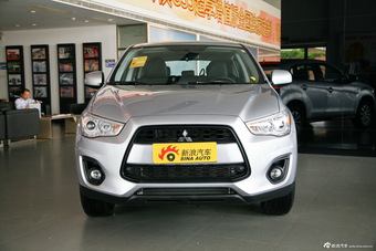 2013款劲炫ASX 1.6L手动两驱标准版图片