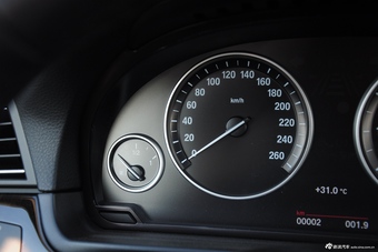 2014款宝马5系528Li领先型