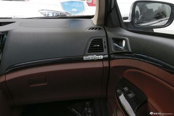 2015款速锐1.5L自动豪华型