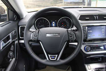 2015款哈弗H6 Coupe 2.0T手动四驱精英型