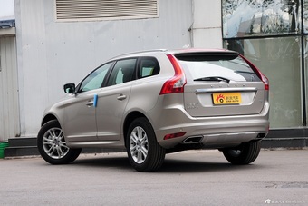 2016款沃尔沃XC60 2.0T 智进版