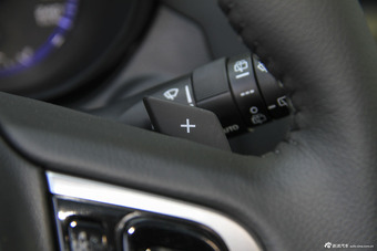 2016款傲虎 2.5L自动豪华导航版