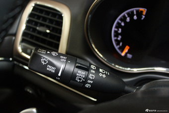 2015款大切诺基到店实拍