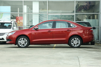 2015款艾瑞泽7 1.6L手动致领版