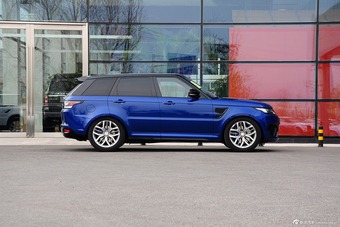 2015款路虎揽胜运动版SVR