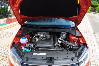 2015款桑塔纳·浩纳230TSI DSG舒适型