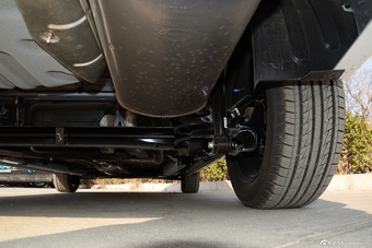 2016款海马M3 1.5L手动时尚型