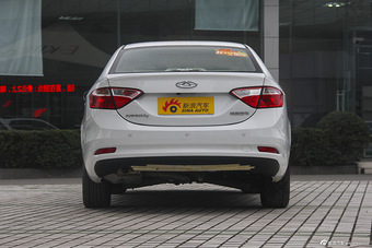 2015款艾瑞泽7 1.6L手动致享版