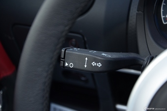 2015款Elise 1.8T手动S 幽灵黑