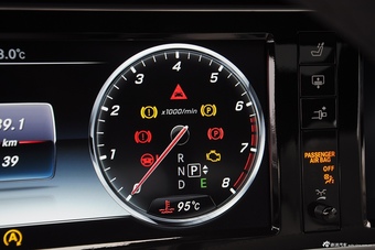 2015款奔驰S500Coupe 4MATIC