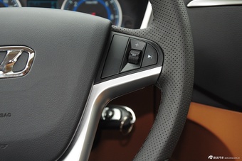 2015款华颂7 2.0T自动豪华型