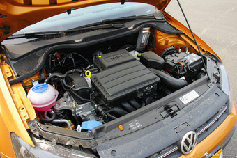 2014款Cross Polo 1.6L自动图片