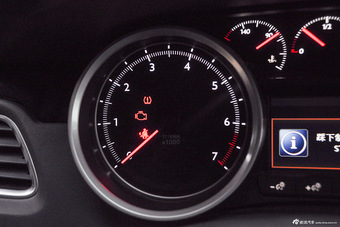 2015款东风标致508 1.8THP 自动致尊版