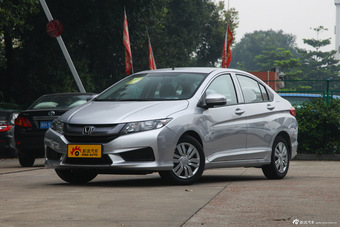 2015款锋范1.5L CVT舒适版