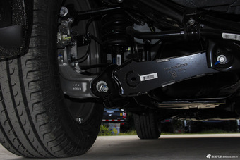 2015款哈弗H6运动版1.5T手动四驱精英型