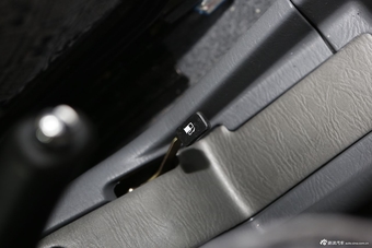 2013款北斗星创业版1.0L手动实用型