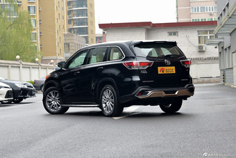 2015款汉兰达3.5L自动四驱豪华版7座