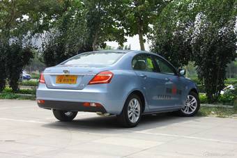 2014款新帝豪三厢1.3T CVT尊贵型到店实拍