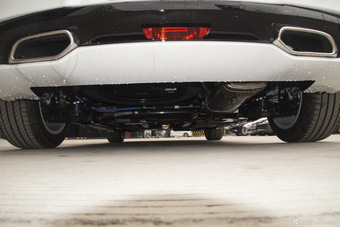 2015款DS 5 1.6T自动雅致版THP160