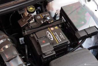 2015款奇瑞E3 1.5L手动实尚版