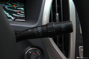 2015款比亚迪F3节能版1.5L手动豪华型