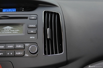 2015款悦动1.6L自动舒适型