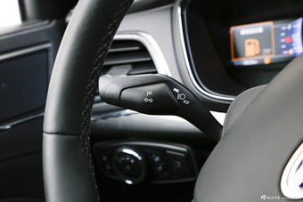 2015款金牛座2.0T自动豪华版