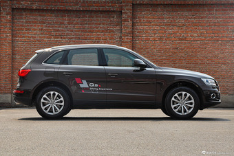 2013款奥迪Q5 40TFSI舒适型