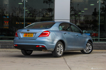 2016款吉利帝豪1.3T自动三厢向上版